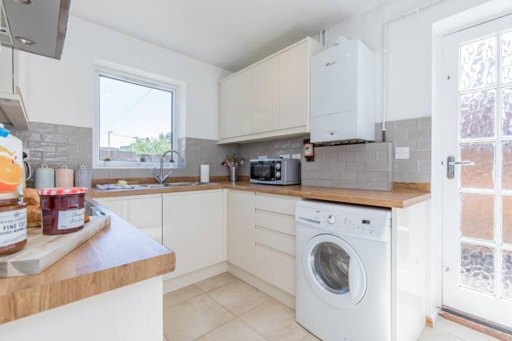 أكسفورد Stylish Townhouse In The Heart Of Summertown المظهر الخارجي الصورة
